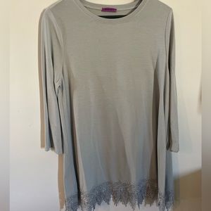 Women’s 3/4 sleeve tunic shirt